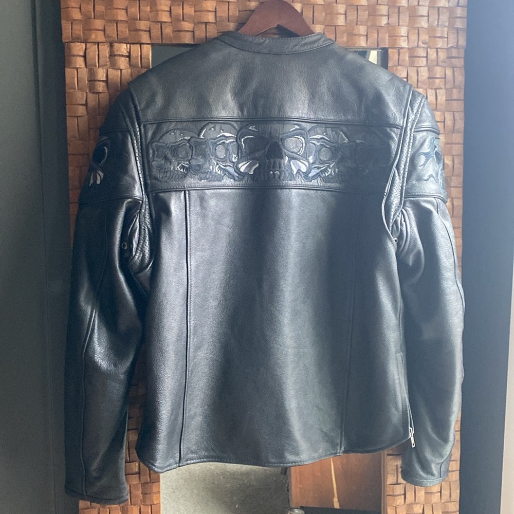 First Classic Leather Motorcycle BikerJacket Skulls - Picture 3 of 13